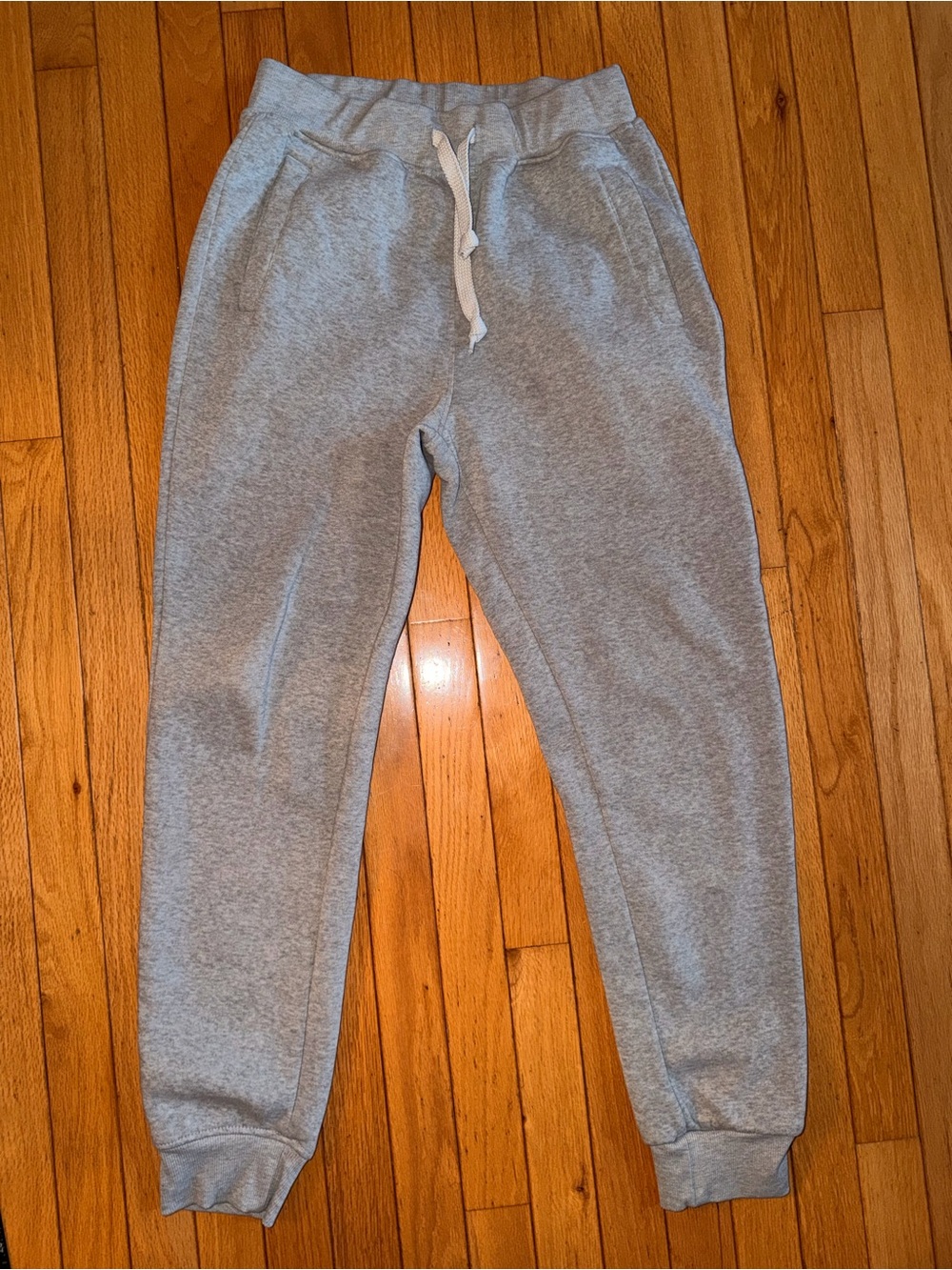 Men’s Southpole gray polyester sweatpants size small EUC